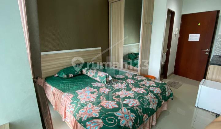Taman Melati Jatinangor Apartment Fully Furnished with View of Swimming Pool, Warehouse, and Rice Fields 1