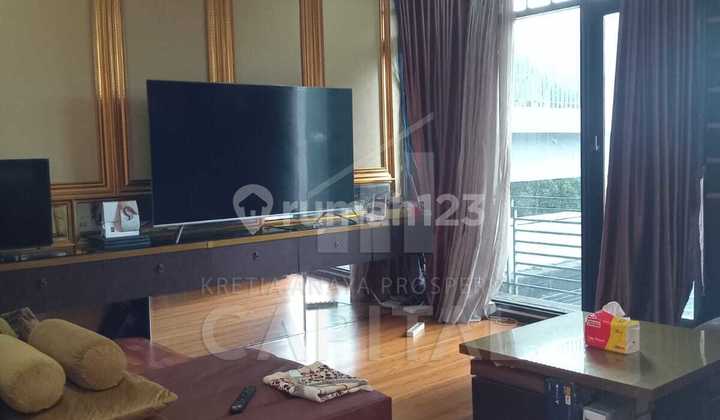 Rumah Eksklusif di Setraria Komplek Puri Syailendra Bandung