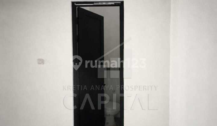 Ready-to-Occupy Shop House in a Strategic Location at Sayap Bkr Bandung 2