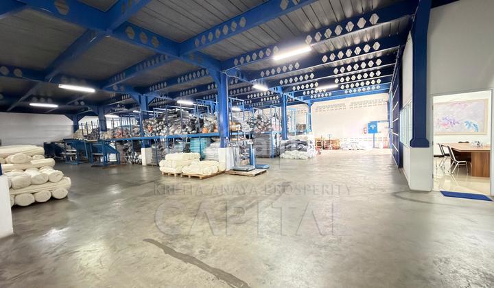Good Warehouse in City Center Industry Area Street Jalan Sayap Pasirkaliki