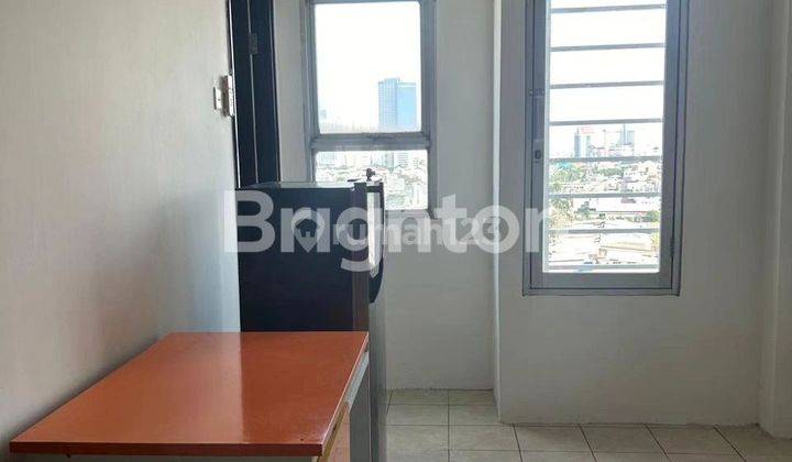 MENARA LATUMENTEN APARTEMEN JAKARTA BARAT DEKAT KAMPUS UNTAR, TRISAKTI SEMI FURNISH 2