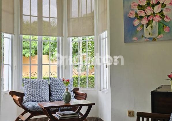 Luxurious and Beautiful House in Lippo Karawaci Central near UPH.