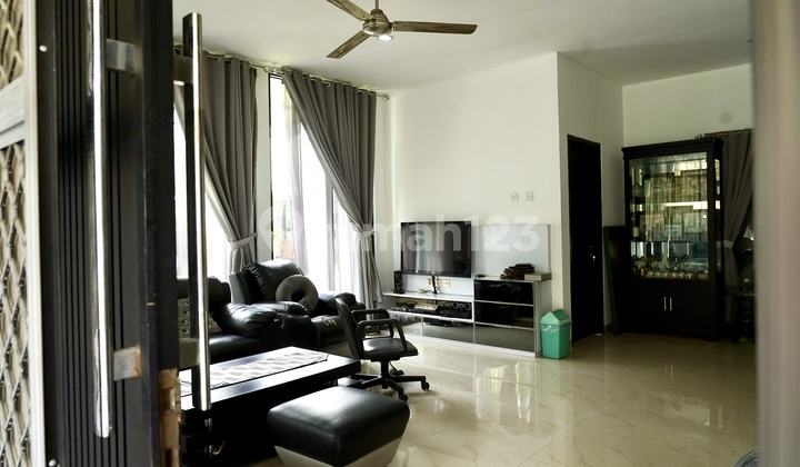 Rumah 2 Lantai Siap Huni dengan Hunian Nyaman dan Asri @Ciputat 2