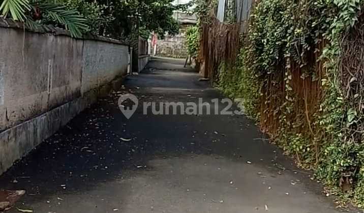 Rumah Siap Huni dengan Hunian Nyaman dan Asri di Ciputat 2