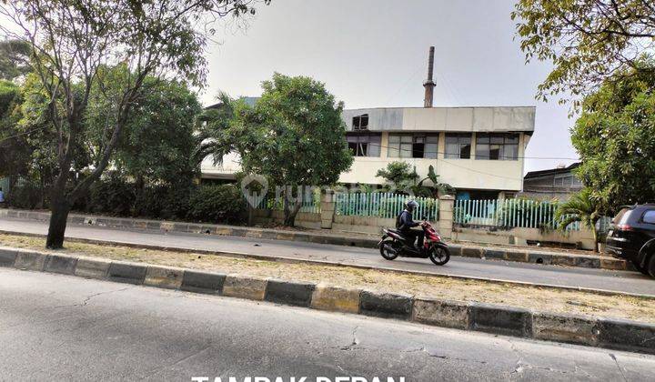 EX PABRIK di kawasan JIEP,lokasi prime di jln.P. Lentut,2 muka,dikelilingi pabrik2 top(Nojorono,soho industri farmasi,astra graphia dll). 1