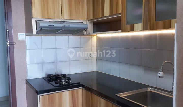 Apartment Springhill Terrace studio, Pademangan, Furnished 4