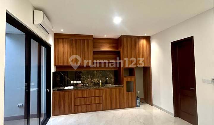 Elegant New-Build 3-Bedroom Oasis with Pool & Two-Car Garage in Renon for Rent Yearly 2