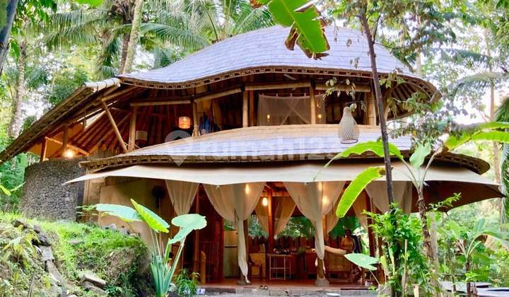 Private 800 sqm Bamboo Villa with River Views in Central Ubud for Sale Leasehold Private 800 sqm Bamboo Villa with River Views in Central Ubud for Sale Leasehold