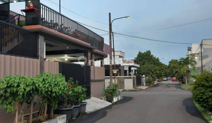 Rumah Hook Istimewa Siap Huni Dijual di Duta Harapan Bekasi

 2