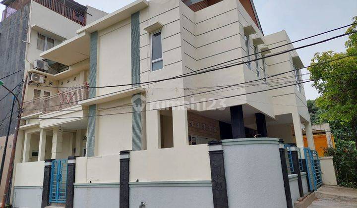 Dijual Rumah Hook Siap Huni di Kelapa Gading Timur Jakarta Utara 1