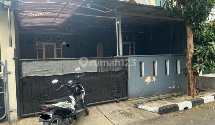 Rumah di Duta Harapan Bekasi Utara
Dijual Cepat  1