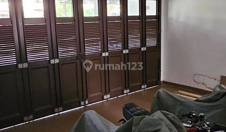 Rumah Luas di Heliconia Harapan Indah Bekasi Dijual Murah 2