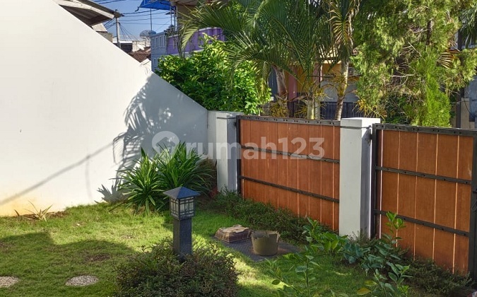 Beautiful Move-in Ready House for Sale in Harapan Indah Bekasi's Green Boulevard 2