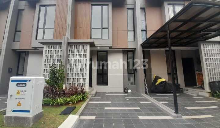For Rent Fast New 2-Storey House Ready to Occupy in Summarecon Crown Gading Bekasi
