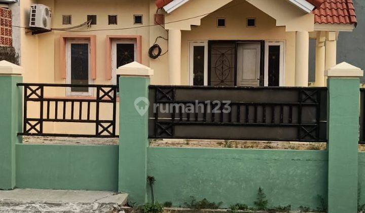 Dijual Cepat Rumah Hook Di Taman Harapan Baru Harapan

 1