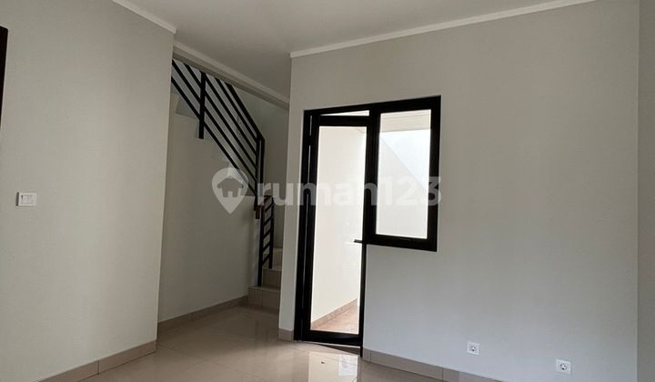 For Rent Fast New Semi-Furnished House in Summarecon Crown Gading Bekasi 2