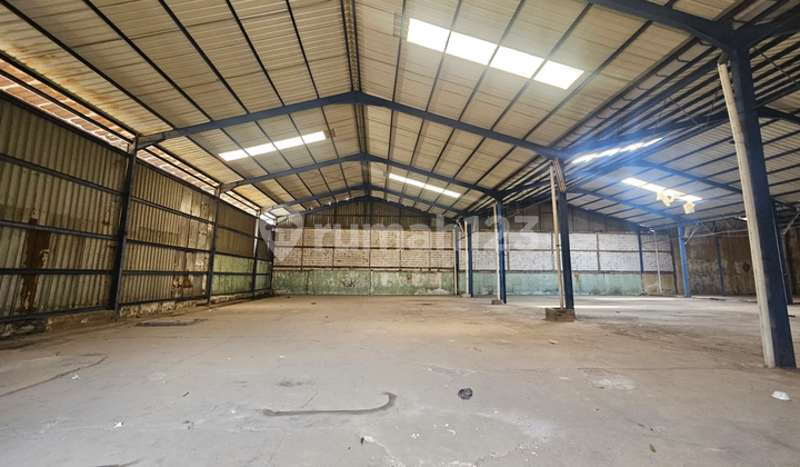 Cheap Warehouse in East Jakarta