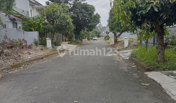 For Sale Ready-to-Occupy House 3 Minutes from Sentul City Toll Gate Exit 2