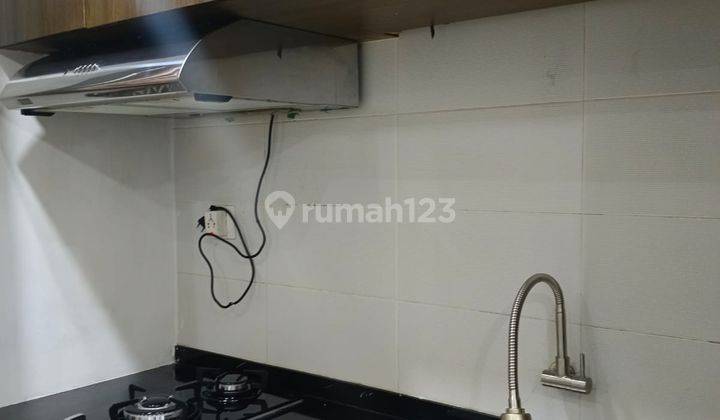 Di Sewakan Apartemen Royal Mediterania Residences Semi Furnished 2