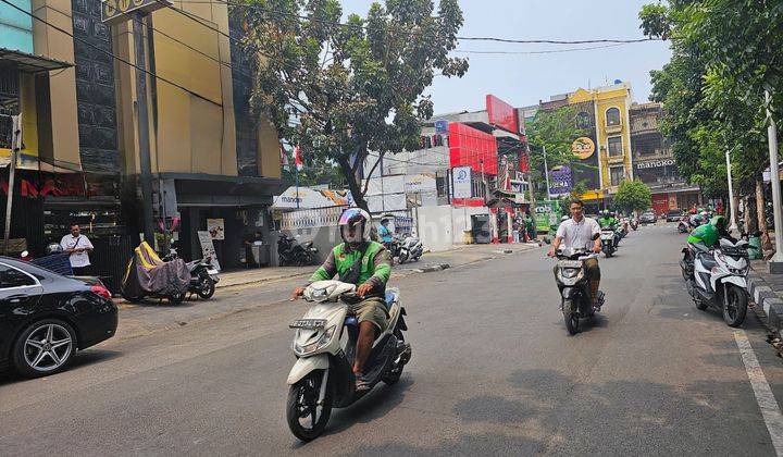 Di Jual Bangunan Hitung Tanah Lokasi Strategis Cocok Untuk Usaha 2