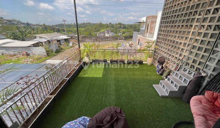 Rumah Cantik di Perumahan Jangli, Candisari Semarang 4
