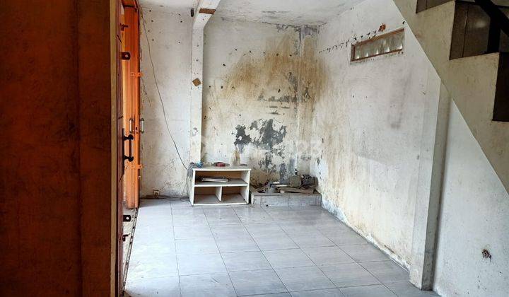 Ruko 2 Lantai Lokasi Strategis Pinggir Jalan Raya di Ciputat  6