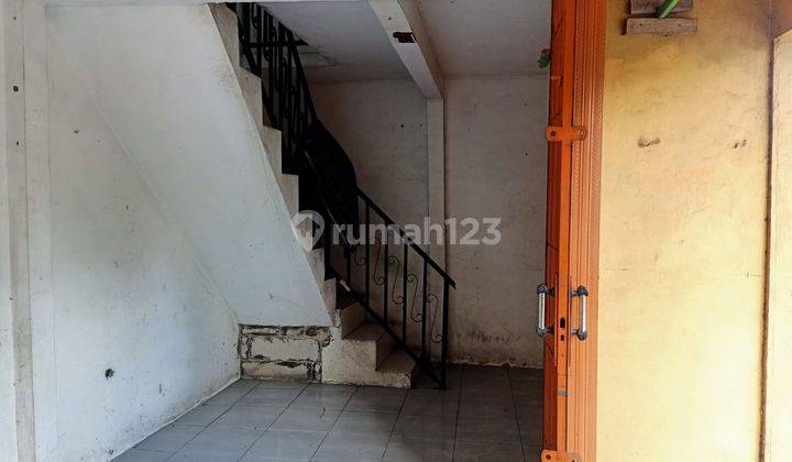 Ruko 2 Lantai Lokasi Strategis Pinggir Jalan Raya di Ciputat  8