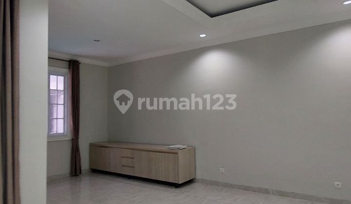 Dijual Villa Citraland sangat bagus terawat Raffles Place 2