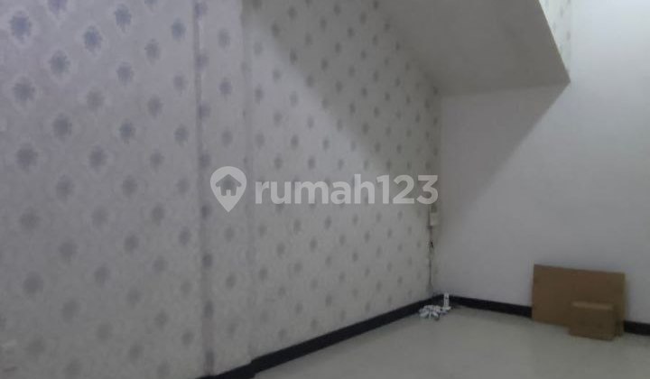 For Sale: 2-Story Shophouse in Brayan City Complex, Medan, Cheap 2