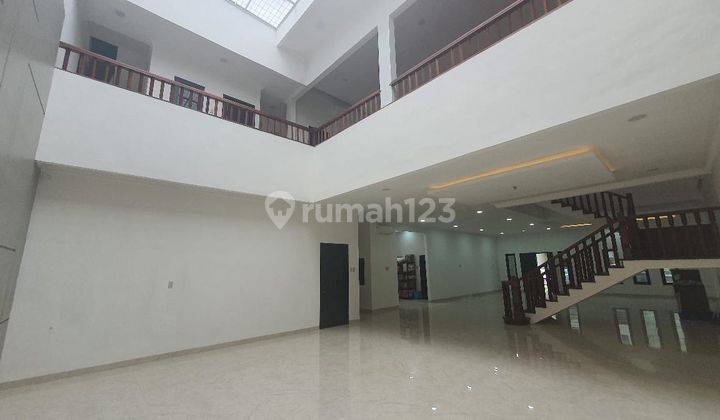 Di Jual Murah Villa Komp. Cemara Asri 2