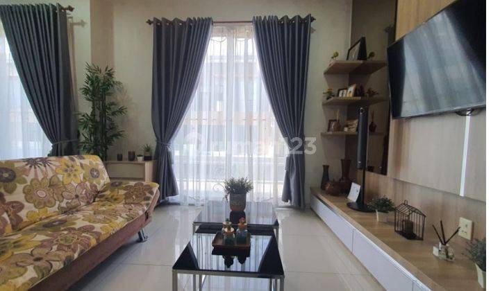 ruang tamu di jual murah villa komp.