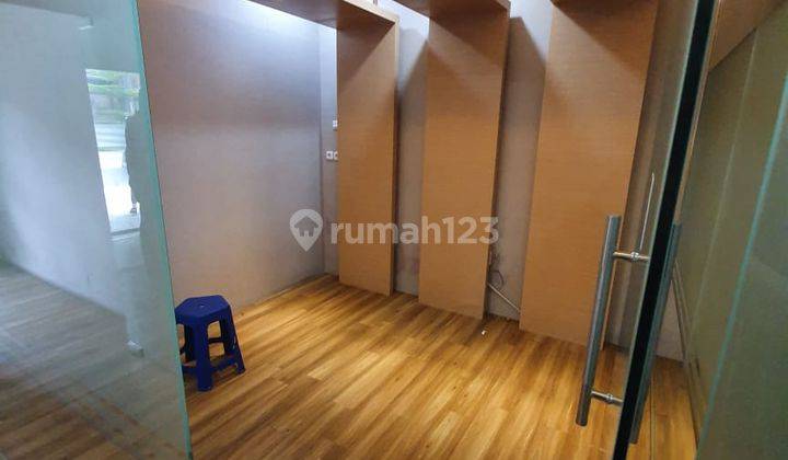 Di Jual Murah Ruko 3 Tingkat Pinggir Jalan Siap Huni 1