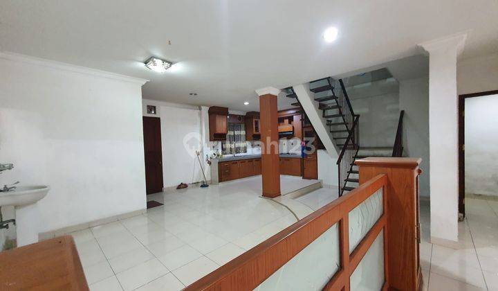 Di Jual Murah Rumah Inti Kota Siap Huni 2 Tingkat 16
