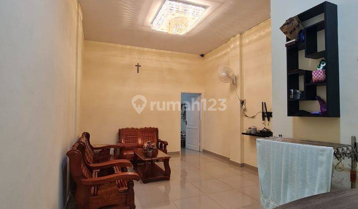 Di Jual Murah Rumah 3 Lantai Siap Huni Full Furnisht 1