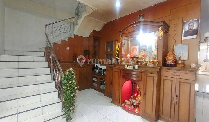 Di Jual Murah Villa 2,5 Lantai Inti Kota 2