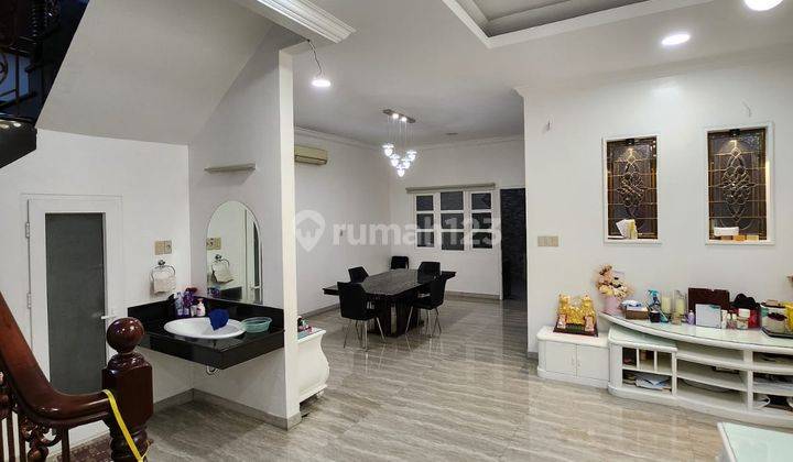 Di Jual Murah Villa 3,5 Lantai Inti Kota Siap Huni 2