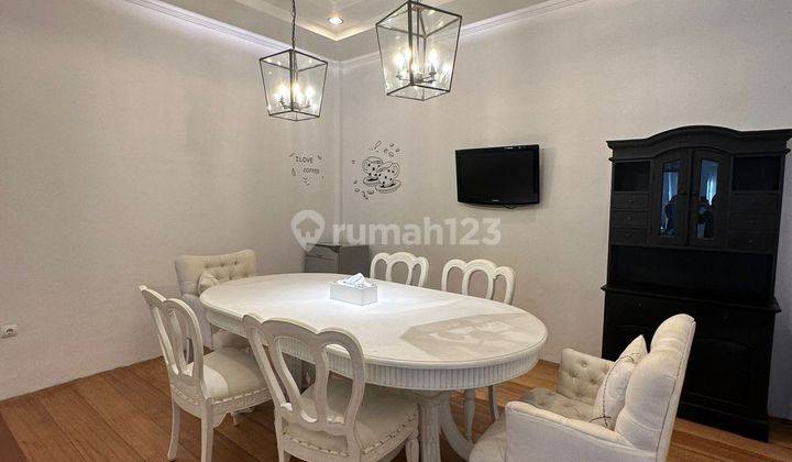 Di Jual Murah Villa Komplek Malibu Indah  1