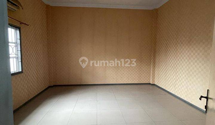 Di Jual Murah Villa Komplek Cemara Asri  2