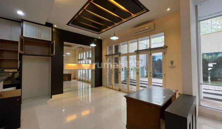 Dijual Villa Murah Mewah Polonia Riverview 1