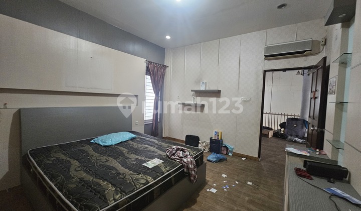Di Jual Rumah Taman Polonia Medan Aman Siap Huni 2
