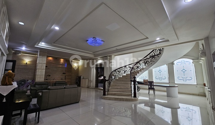 Dijual Villa Hook Cemara Asri Siap Huni Dekat Citraland Sampali dan Jewel Garden