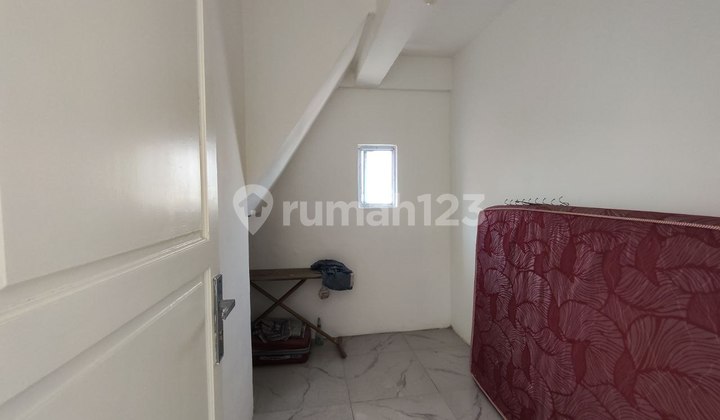 Di Jual Cepat Rumah Murah Komplek The Penthouse 2