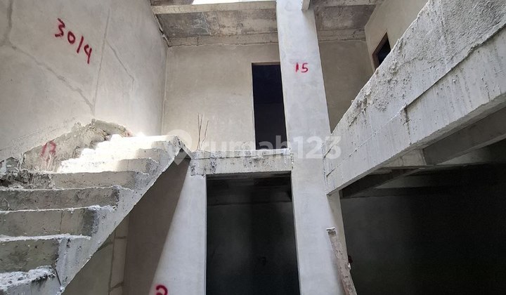 Dijual Villa Citraland Murah Rochester Park 2