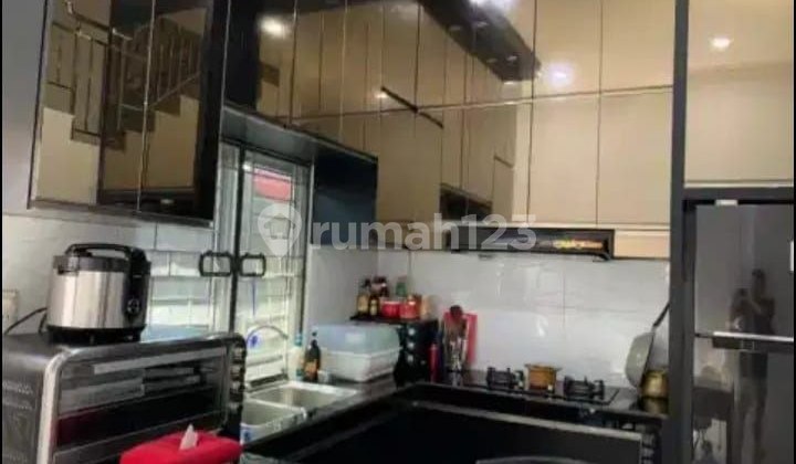Dijual Town House Murah Komplek Mentari Park Jl. Mapilindo Daerah Krakatau Dekat ke Pancing dan Cemara Asri 2
