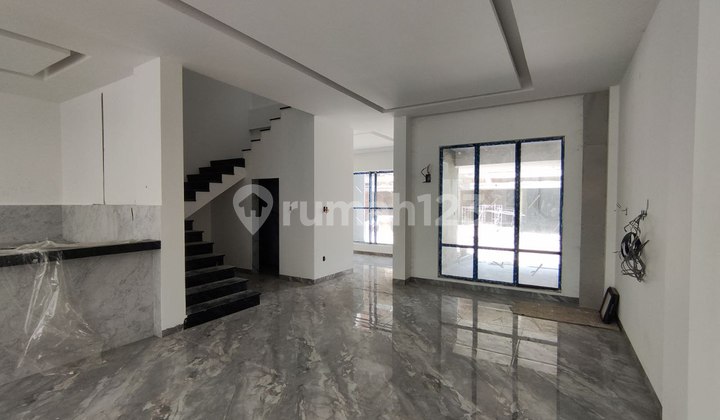 Di Jual Villa Polonia Graden Murah Kondisi Baru Terawat Di Jual Villa Polonia Graden Murah Kondisi Baru Terawat