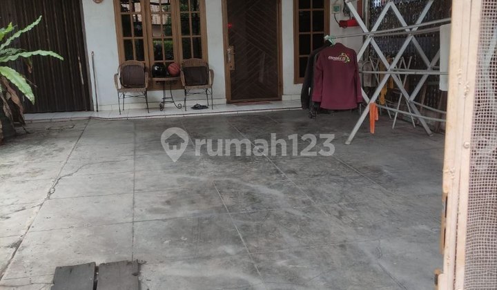 Di Jual Rumah Murah Inti Kota Jalan Mantri Daerah Katamso Medan 2