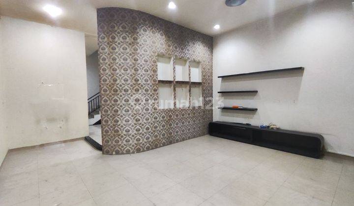 Villa Cemara Asri Dijual Murah Siap Huni 1
