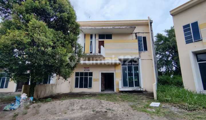 Rumah Kosong Murah Graha Metropolitan Jalan Kapten Sumarsono Rumah Kosong Murah Graha Metropolitan Jalan Kapten Sumarsono