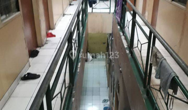 Rumah 2 Lantai Jakarta Barat SHM Rumah Tinggal + Kos 20 Kamar  1