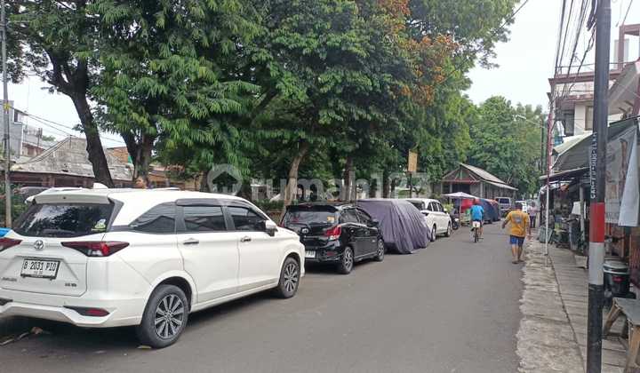 Dijual Segera Kost Dibawa NJOP dan Termurah di Krwmat Lontalr Senen Jakarta Pusat. Hubuhgi Ingche.0877xxxxxxxx